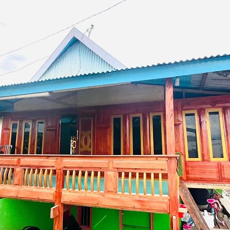Jhuna Komodo Homestay Екстериор снимка