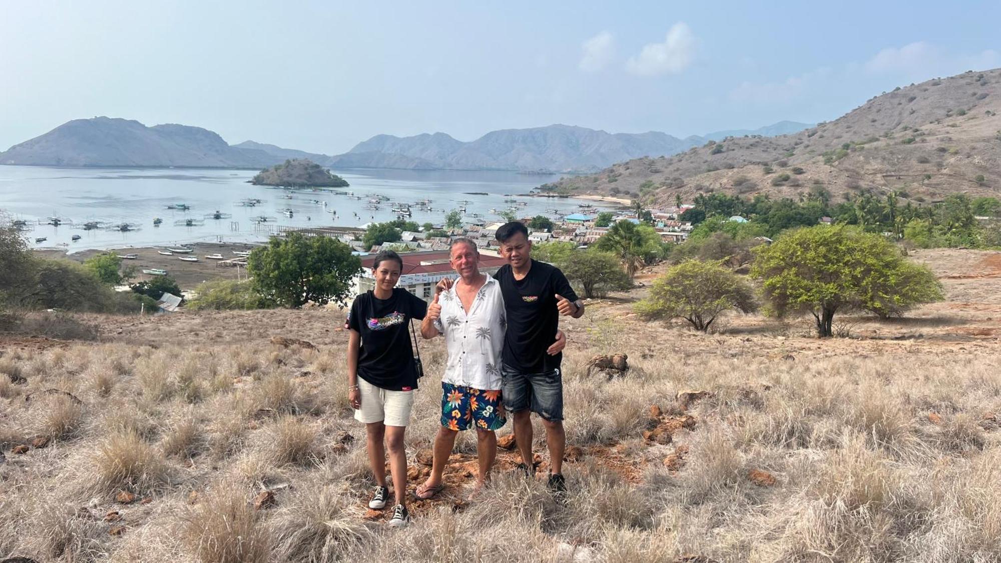 Jhuna Komodo Homestay Екстериор снимка