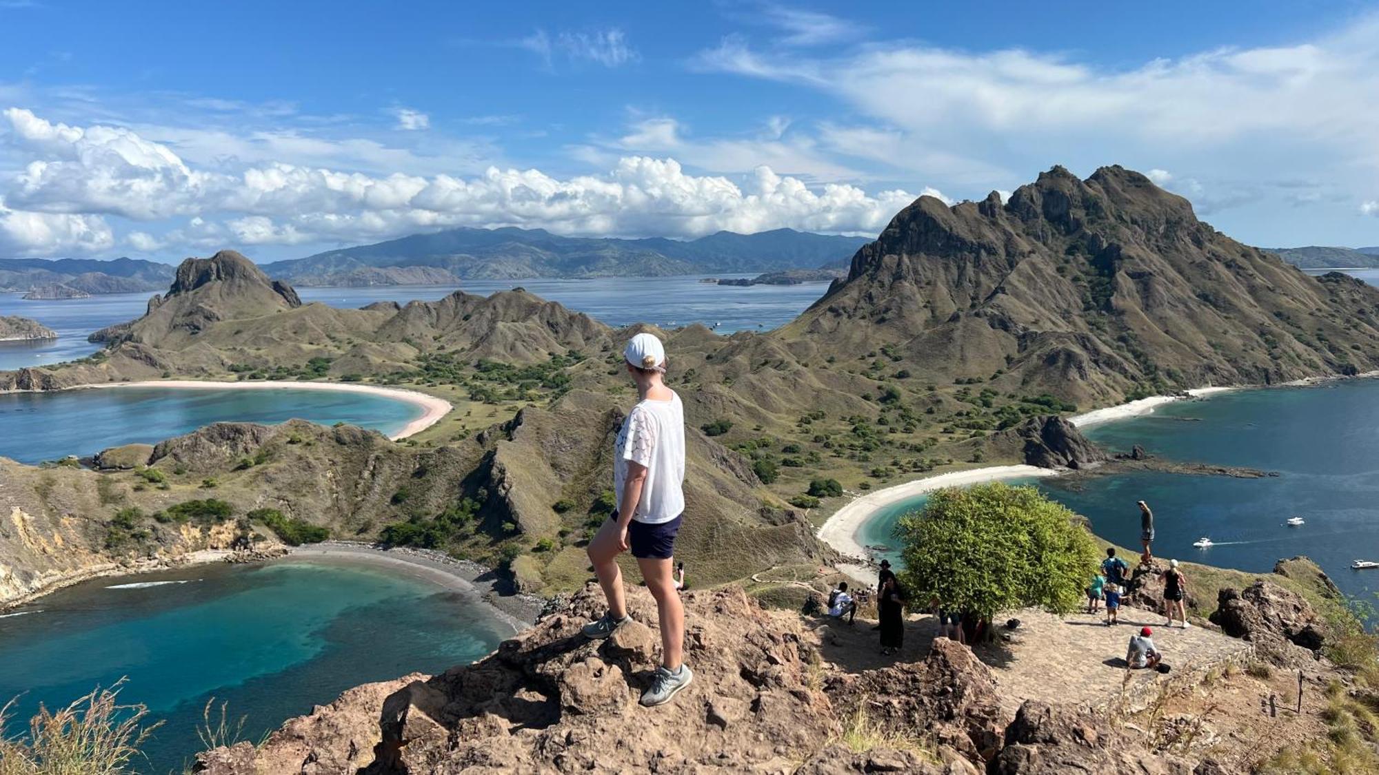 Jhuna Komodo Homestay Екстериор снимка