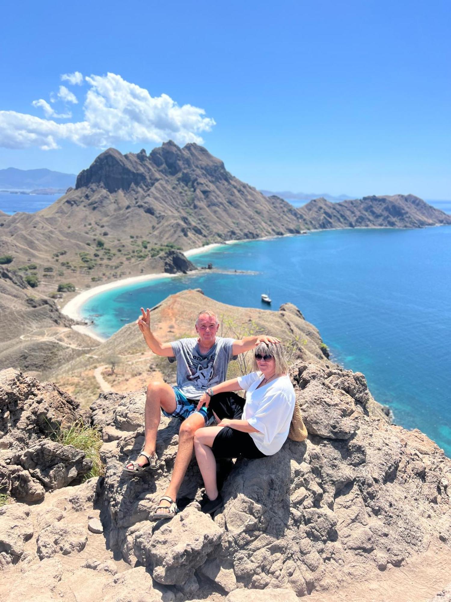 Jhuna Komodo Homestay Екстериор снимка